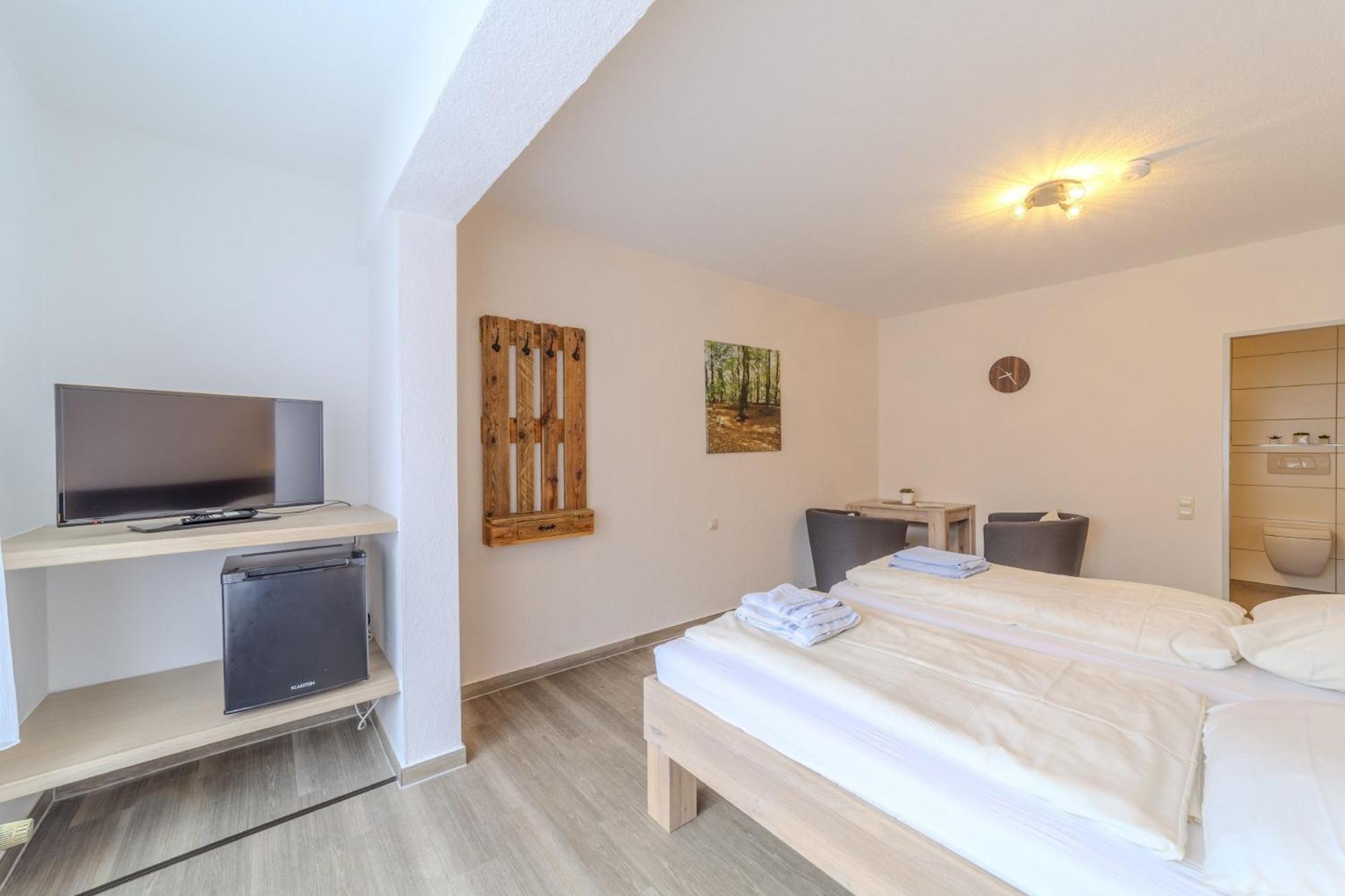 Familienhof Bruening - Doppelzimmer Waldesruh I *